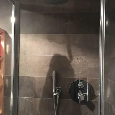 Appartamento Via Vermena 36 *